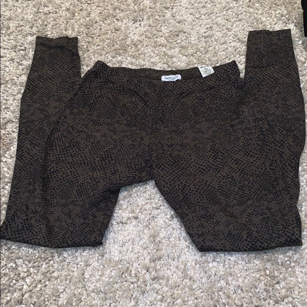 Splendid leggings